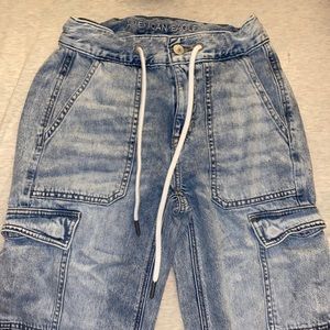 American eagle sinch waist jeans. 000